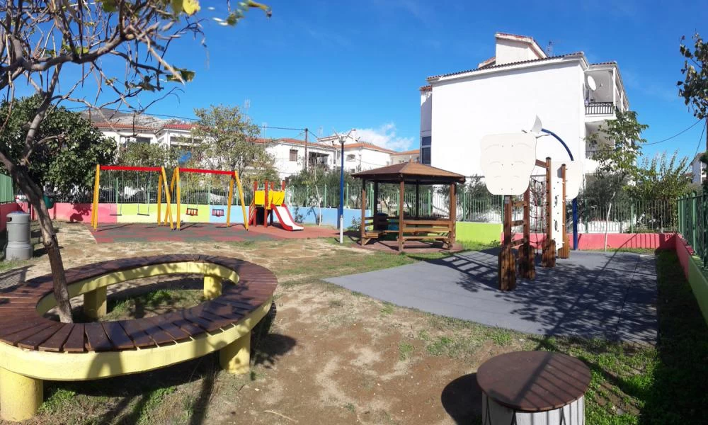 Νεκρός άνδρας σε παιδική χαρά της Καλλιθέας